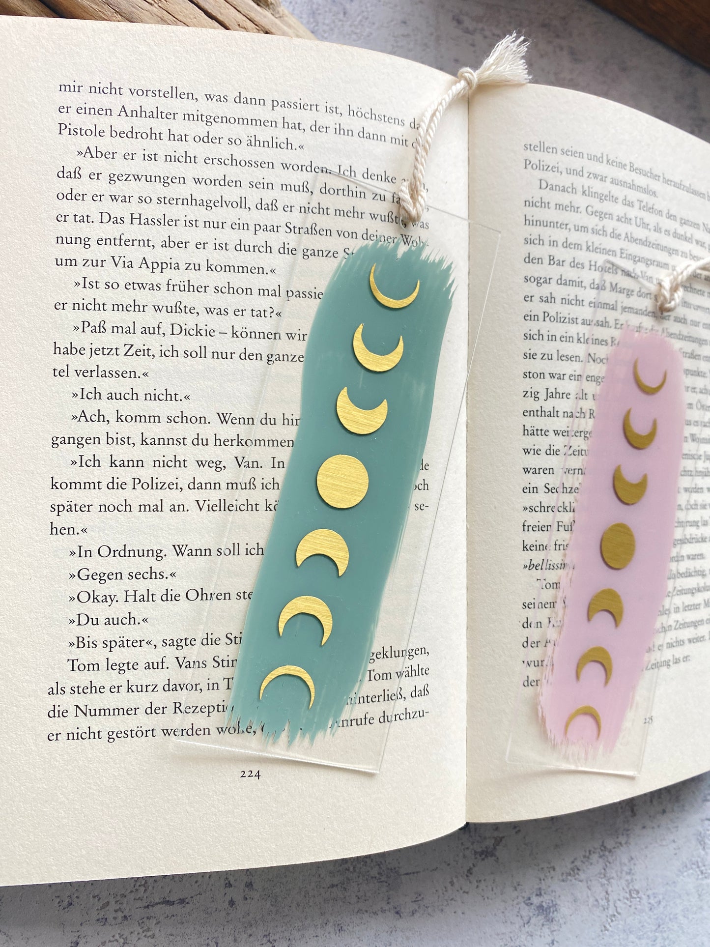 Lesezeichen | Moon