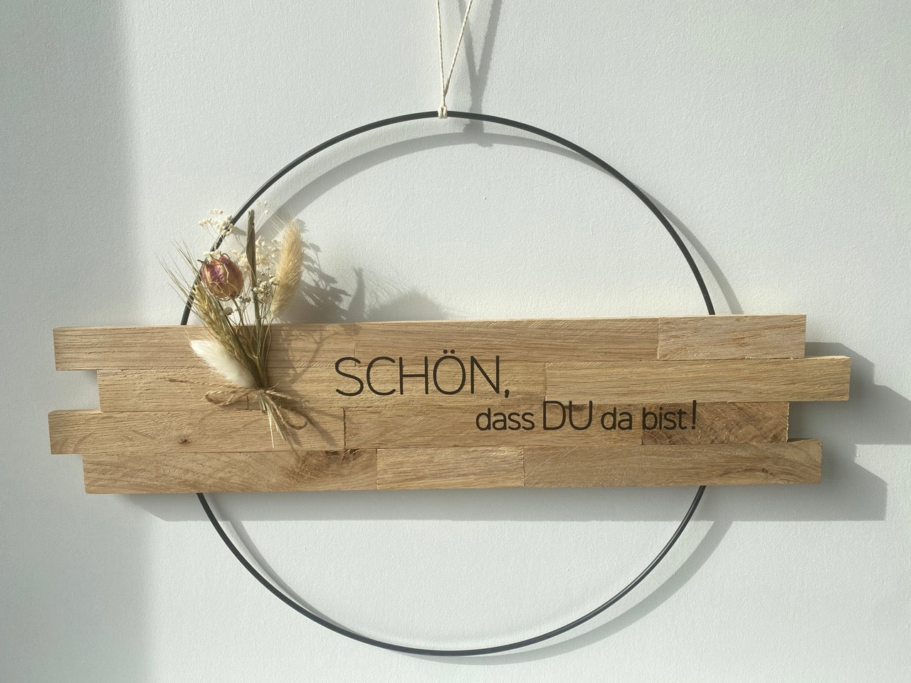 Loop | Schön, dass DU da bist | Tür- Wanddekoration | Metallring 30 cm | Trockenblumen |