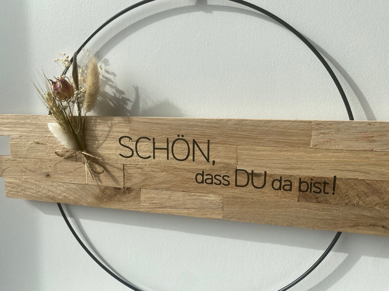 Loop | Schön, dass DU da bist | Tür- Wanddekoration | Metallring 30 cm | Trockenblumen |
